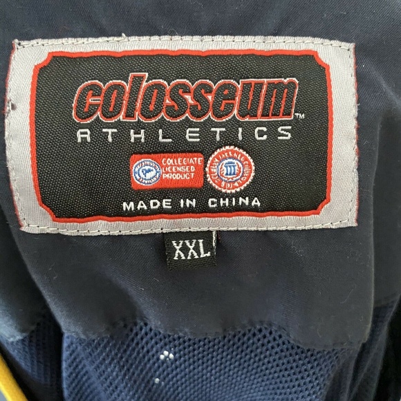 Colosseum Athletic Michigan Wolverines Windbreaker - Picture 4 of 8